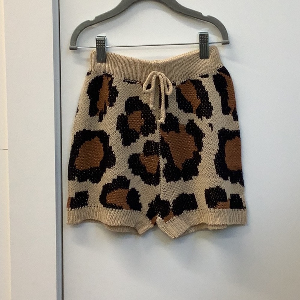 Hayden “the savannah shorts”